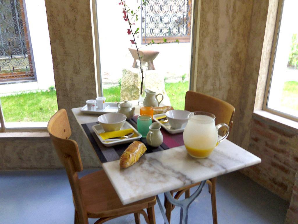 Place Des Nobles Bed & Breakfast Cuiseaux Exterior foto